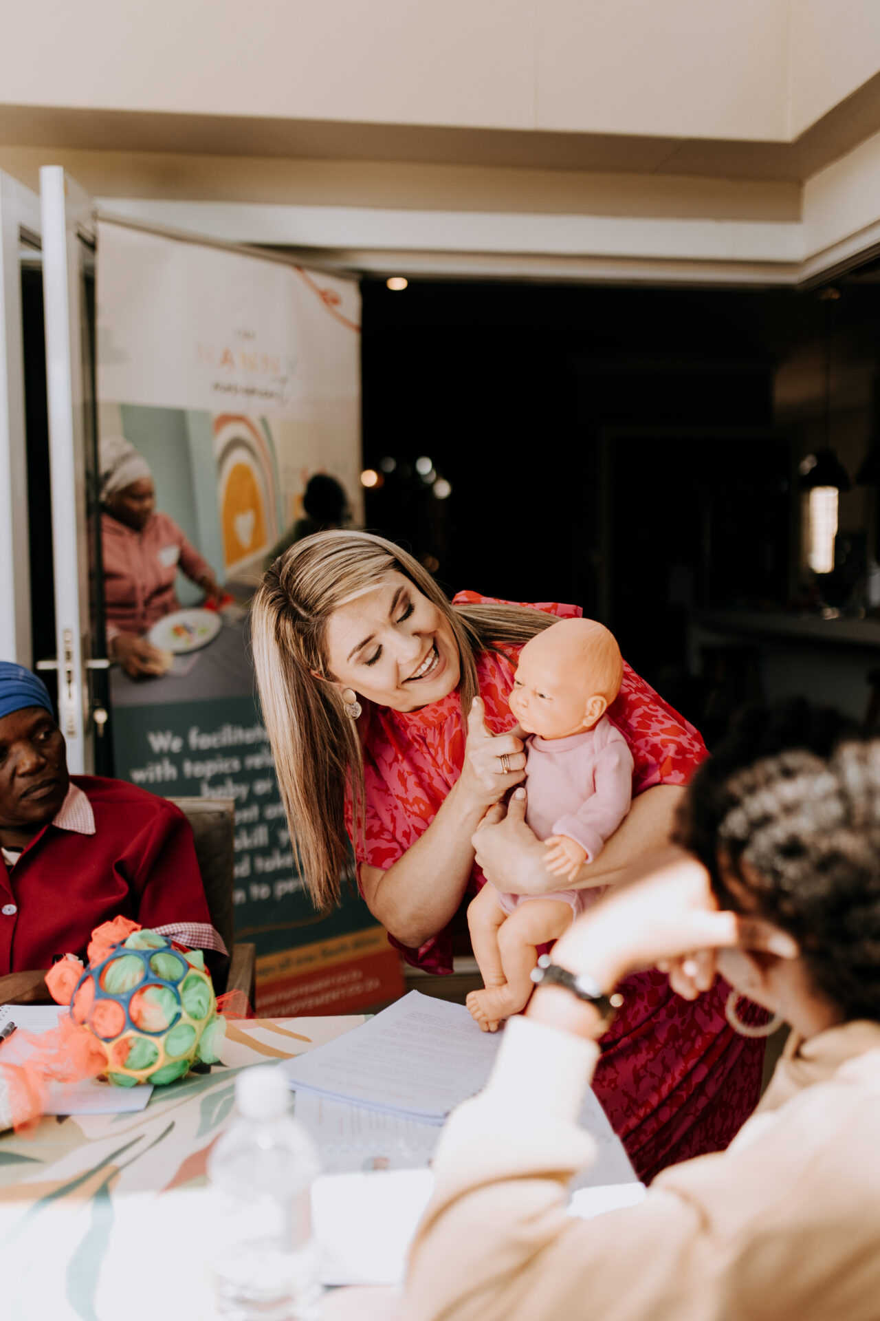Benefits of hiring a nanny to care for your newborn baby when you return to work